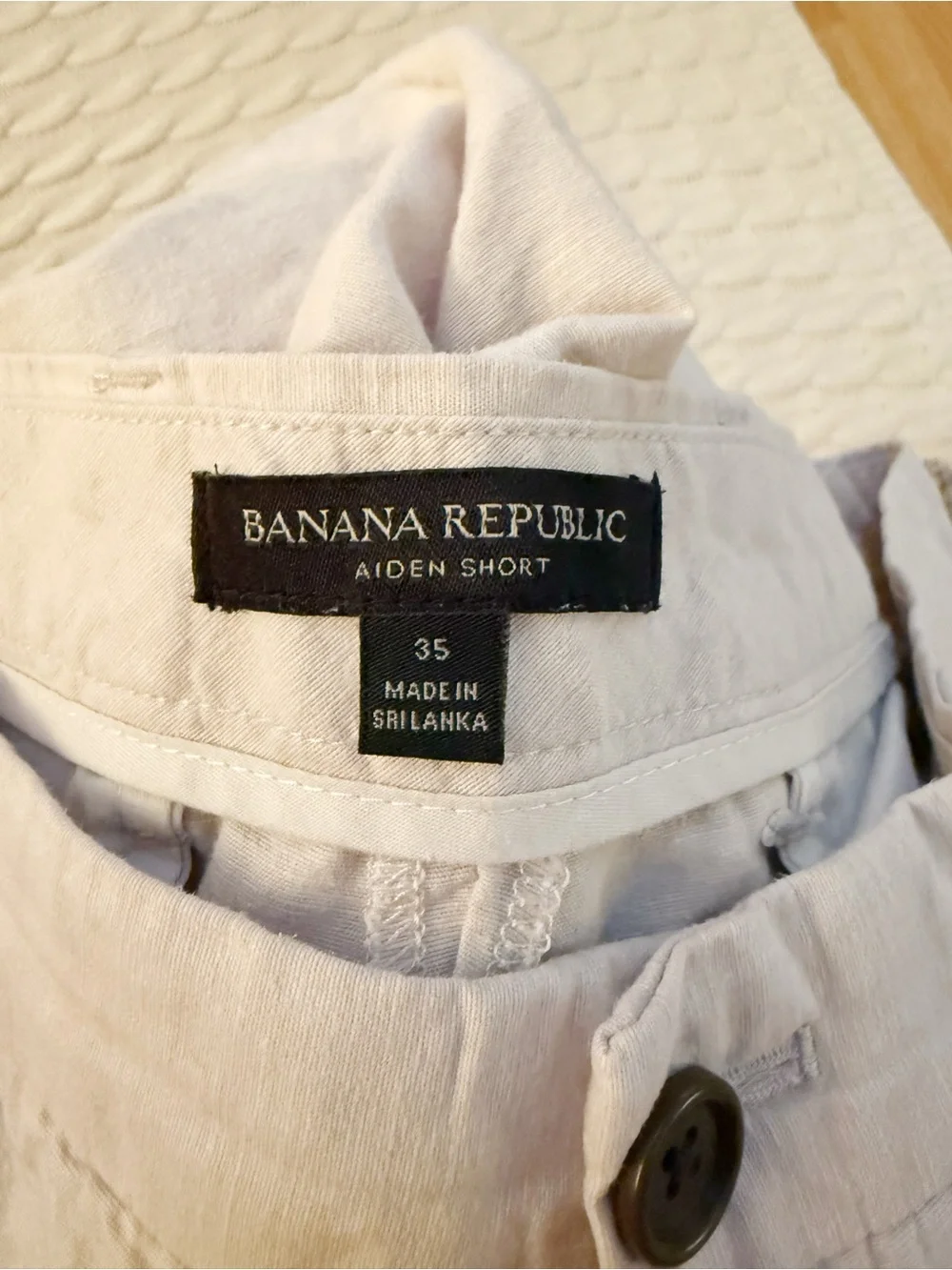 Banana Republic tailored flat